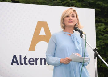 Supremja ‘i mbyll derën’ Alternativës: Fondet e partive mbeten të pandryshuara