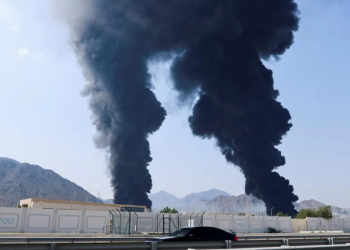 Irani godet portin kyç të naftës në Emiratet e Bashkuara Arabe dhe aeroportin e Dubait