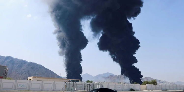 Irani godet portin kyç të naftës në Emiratet e Bashkuara Arabe dhe aeroportin e Dubait