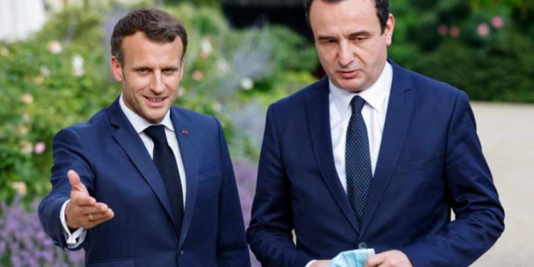 Macron i kërkon Kurtit zbatimin e marrëveshjeve të Brukselit