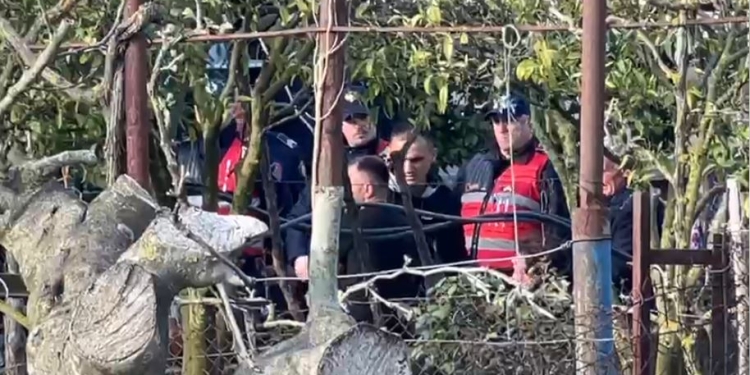 Vrau bashkëshorten dhe më pas veten, publikohet fotoja e çiftit nga Fieri