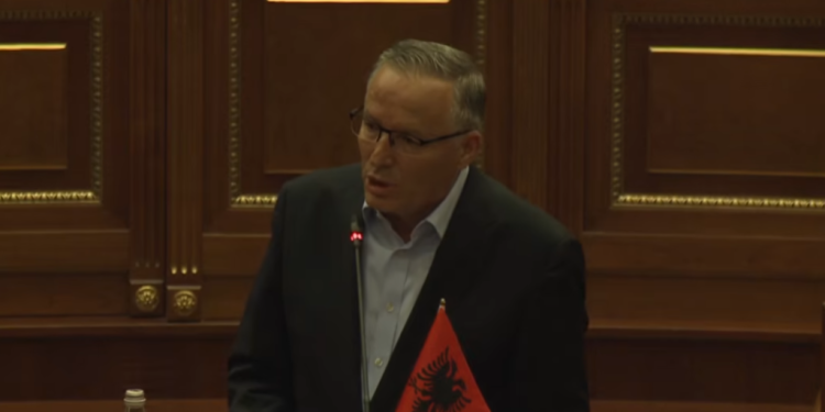 Hamza: PDK ka qenë dhe është që presidenti të zgjidhet drejtpërdrejt nga populli, por kjo çështje kërkon trajtim