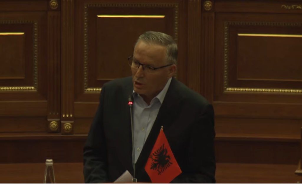 Hamza: PDK ka qenë dhe është që presidenti të zgjidhet drejtpërdrejt nga populli, por kjo çështje kërkon trajtim