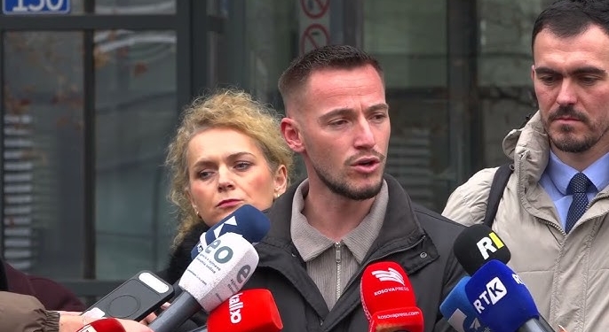 Vëllai i Liridona Ademajt kërkon nga mediat të mos i publikojnë pamjet e rënda nga seanca gjyqësore