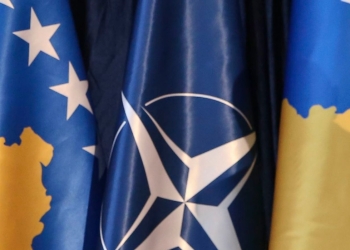 Raporti vjetor i NATO-s: Dialogu Prishtinë-Beograd kyç për ndërtimin e paqes në rajon