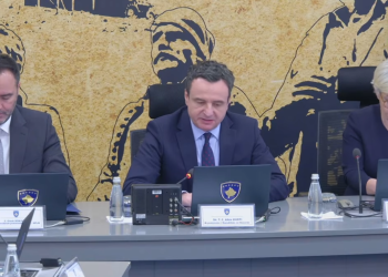 Kurti premton sërish: Nëse Kosova fiton nesër, edhe 1 milion euro të tjera për Kombëtaren