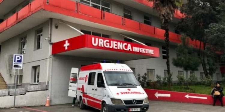 Aksident tragjik në Tiranë, vdes 28-vjeçari