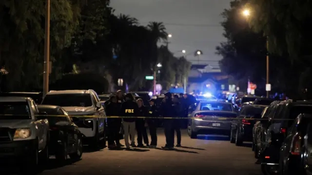 FBI zhvillon kontrolle në Los Angeles, dyshohet lidhje me sulmin ndaj Trump