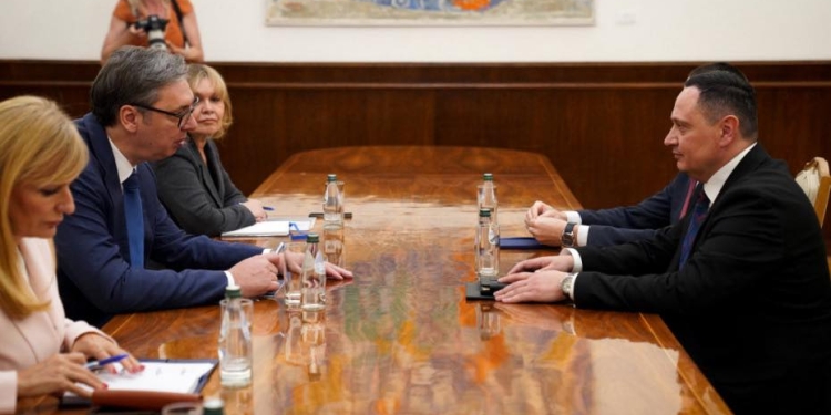 Pajaziti pas takimit me Vuçiq: U dakorduam që disa projekte infrastrukturore të realizohen menjëherë