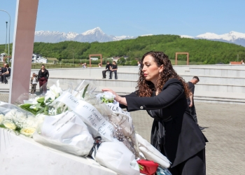 Osmani për masakrën e Mejës: Nënat të forta si guri por me dhimbje që përvëlon, gjaku i tyre dritë e përjetshme