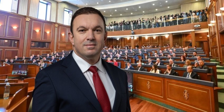 Deputeti i LVV-së optimist për presidentin: Brenda afatit kushtetues do të gjejmë gjuhë të përbashkët