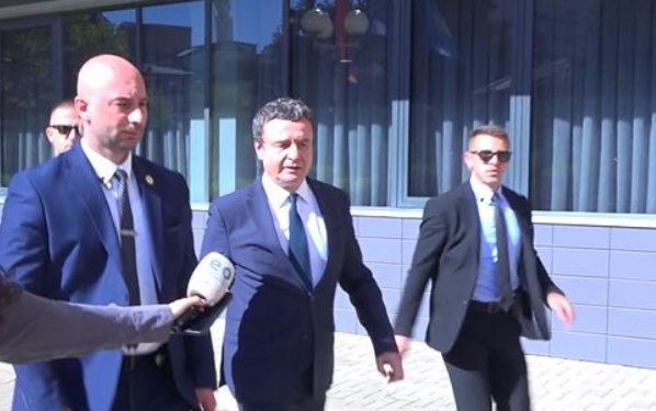 Afati për presidentin drejt fundit, Albin Kurti shmang përgjigjen për Osmanin
