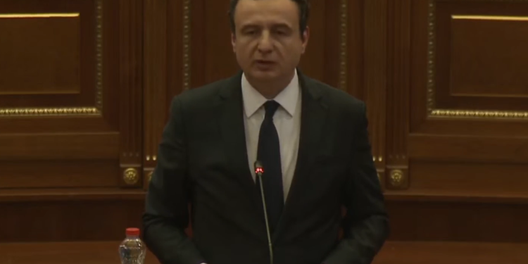 Kurti: Kosova nderon viktimat e krimeve të luftës, Serbia shërben si strehë për fshehjen e kriminelëve