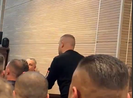 “Ulu…” – Naim Murseli kërkon të ndërhyjë, gjykatësja s’e lejon