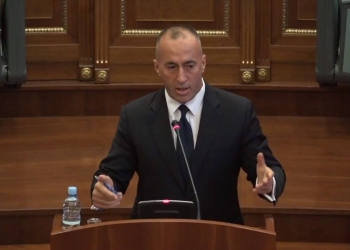 Haradinaj godet Kurtin: Ti shpenzon pare, ushqen zagarë, me fy shqiptarë