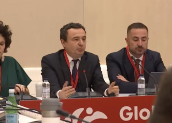 Kryeministri i “varfër” me ministra milionera flet nga Spanja për gjeopolitikën: Është shumë e rëndësishme që t’ua lëmë të djathtëve