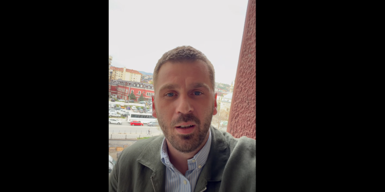 Deputeti i VV-së ironizon me LDK-në: Rrini bre merrni katër ministri, jo po shkojmë zgjedhje, ani shkojmë pra