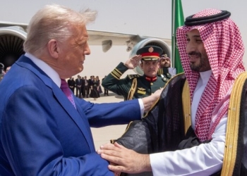 Arabia Saudite i bën presion Trumpit: Hiqni bllokadën në Hormuz dhe kthehuni në bisedime me Iranin
