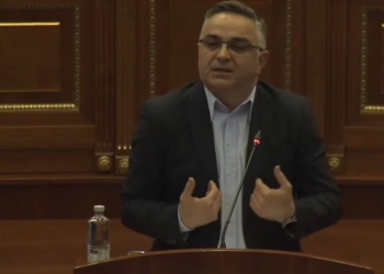Tahiri: A jemi vendi më i pasur në Evropë që s’po marrim veprime për çmimin e naftës