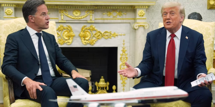 NATO-ja refuzon të përfshihet në bllokimin e Ngushticës së Hormuzit