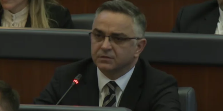 AAK me kërkesë: Draft-rezoluta për viktimat e luftës të jetë pika e parë e rendit të ditës