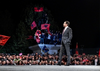 Deputeti i VV: Është shumë herët për të shkuar në zgjedhje, PDK e LDK ende s’kanë asnjë emër për President