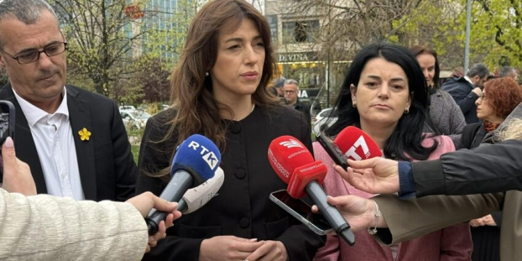 Haxhiu: Ndërkombëtarët t’i bëjnë presion Serbisë që të dorëzojë kriminelët që po i strehon