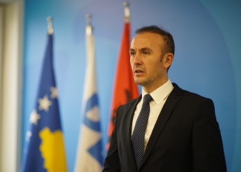 Mustafa: Kurti i trajton postet shtetërore si pazar politik