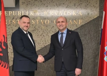 Shqipëria dhe Kroacia pajtohen për forcimin e mëtejshëm të mbrojtjes, i mohojnë përsëri pretendimet e Serbisë