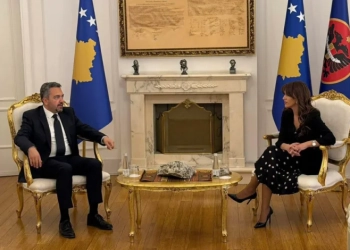 Kosova në zgjedhje, nis takimi i Haxhiut me kryesuesin e KQZ-së