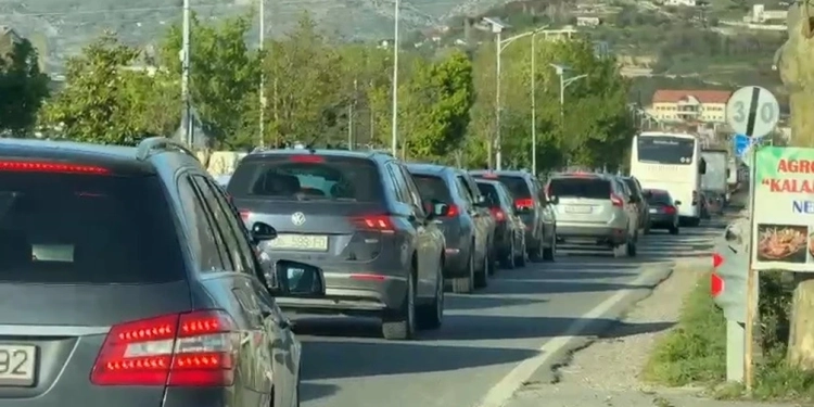 Qytetarët e Kosovës drejt Shqipërisë, në fundjavë procedurë e përshpejtuar