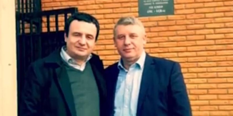A i është dhënë pushka në luftë Albin Kurtit? Kështu përgjigjet Sylejman Selimi