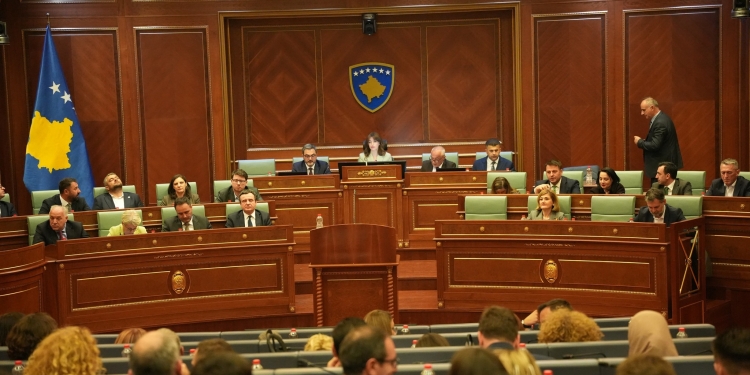 Kuvendi del me njoftim pas dështimit të zgjedhjes së presidentit