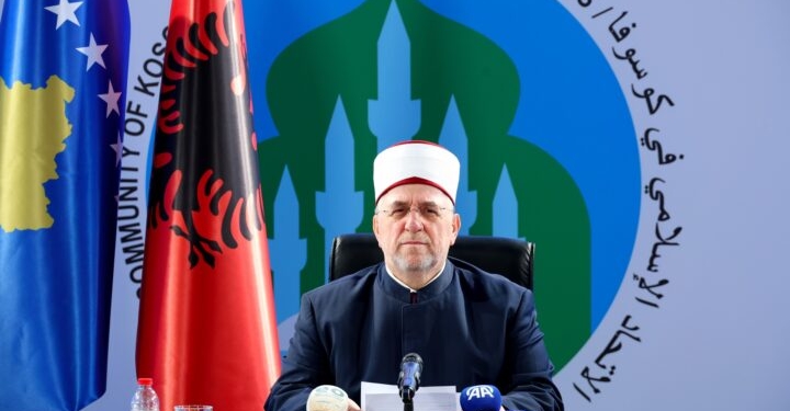 Myftiu Tërnava: Dikujt s’po i pëlqen harmonia ndërfetare te ne, me thirrjet për konvertimet po bëhet thirrje për urrejtje mes kombit shqiptar
