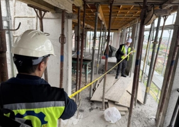 Inspektorati konstaton shkelje të rënda, ndërpriten punimet në një vendpunishte në Fushë-Kosovë