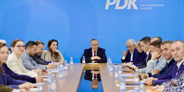 PDK i dërgon letër Haxhiut, ia kërkon emërimin e anëtarit të dytë në KQZ
