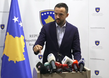 Tahiri: Kurti është njeri që prodhon vetëm drama
