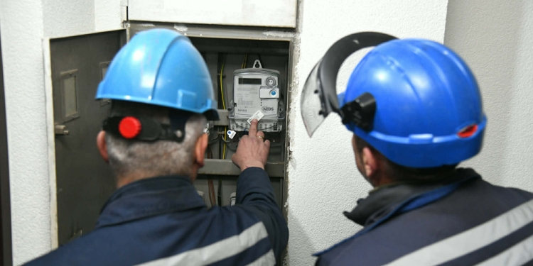 MINT: S’ka devijime në matjen e rrymës, paralajmërohen gjoba për KEDS