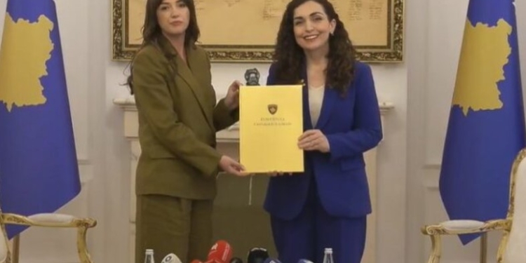 Osmani – Haxhiut: Të pret punë jo e lehtë, më vjen mirë që po e lë pas një grua