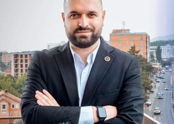 Nesër i jepet lamtumira e fundit Rifat Stojkajt