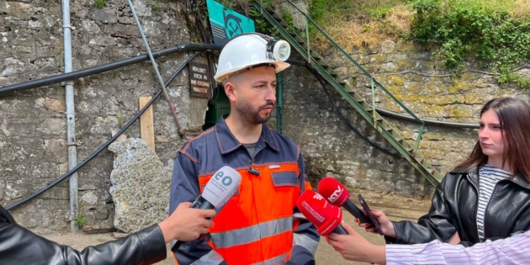 Minatorët e ngujuar në minierë- Kjo është gjendja e tyre shëndetësore