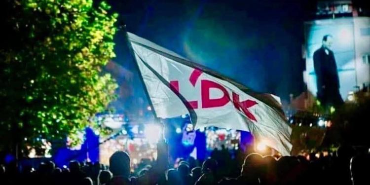 Hoti e Bajrami nuk morën pjesë në “tubimin e bashkimit” të LDK-së