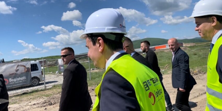 Kurti i shmanget përgjigjes për deklaratat e fundit të Vjosa Osmanit