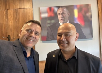 Avni Arifi publikon foto me Ardian Gjinin: I lumtur se do të jem pjesë e këtij ekipi