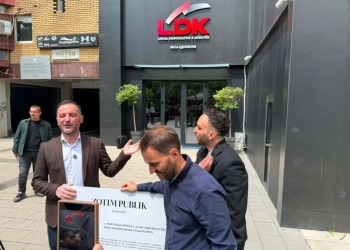 Aksioni i PSD-së para LDK-së shoqërohet me tensione, Paris Guri përplaset me Molliqajn