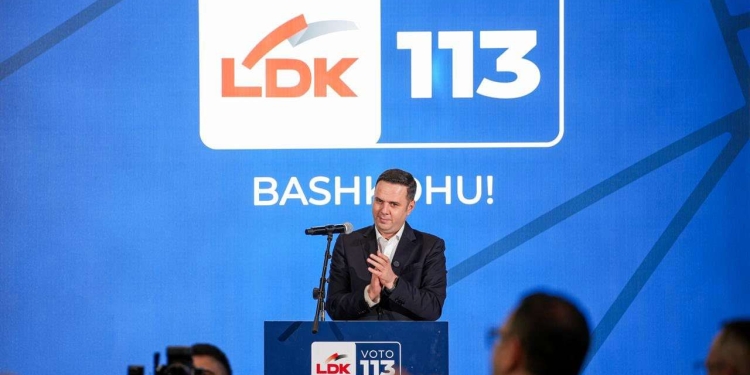 Pas Klinës, Junikut e Deçanit Abdixhiku shkon në Pejë: Madhështore, shpresa është kthyer