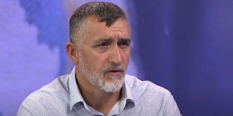 Aktakuza për policin Bojan Jevtiq për spiunazh, eksperti Elezi tregon rëndësinë e rastit