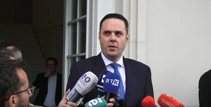 Abdixhiku pas mbledhjes: Momentum historik për LDK-në, këtë duhet ta kuptoni