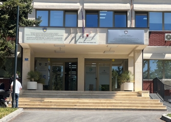 Një i arrestuar dhe një në arrati, emrat dhe detaje pas aksionit në Agjencinë Kadastrale