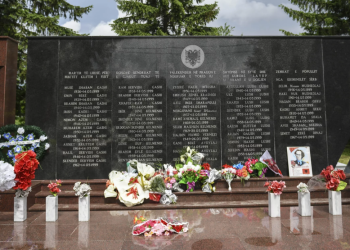 27 vjet nga masakra e Qyshkut, ku u vranë 44 civilë shqiptarë